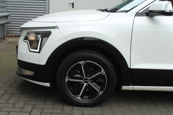 Kia Niro 1.6 GDi Hybrid 141pk DynamicLine DCT6 NL-Auto NAP BTW Clima Cruise Navi Camera Carplay Dig. Cockpit 16"LMV Trekhaak 1300kg Kia Niro 1.6 GDi Hybrid 141pk DynamicLine DCT6 NL-Auto NAP BTW Clima Cruise Navi Camera Carplay Dig. Cockpit 16"LMV Trekhaak 1300kg