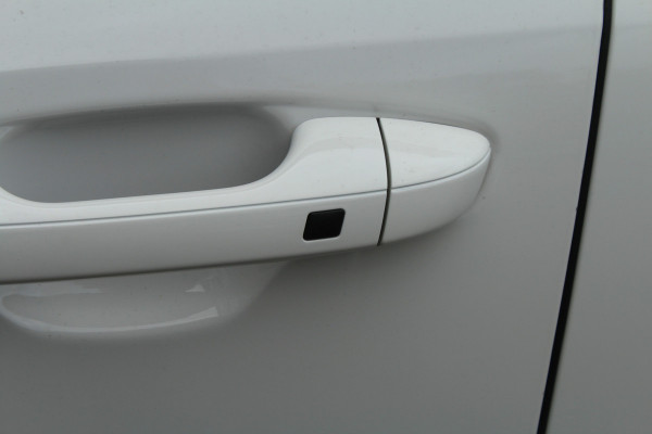 Kia Niro 1.6 GDi Hybrid 141pk DynamicLine DCT6 NL-Auto NAP BTW Clima Cruise Navi Camera Carplay Dig. Cockpit 16"LMV Trekhaak 1300kg Kia Niro 1.6 GDi Hybrid 141pk DynamicLine DCT6 NL-Auto NAP BTW Clima Cruise Navi Camera Carplay Dig. Cockpit 16"LMV Trekhaak 1300kg