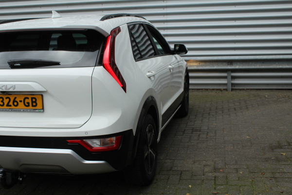 Kia Niro 1.6 GDi Hybrid 141pk DynamicLine DCT6 NL-Auto NAP BTW Clima Cruise Navi Camera Carplay Dig. Cockpit 16"LMV Trekhaak 1300kg Kia Niro 1.6 GDi Hybrid 141pk DynamicLine DCT6 NL-Auto NAP BTW Clima Cruise Navi Camera Carplay Dig. Cockpit 16"LMV Trekhaak 1300kg