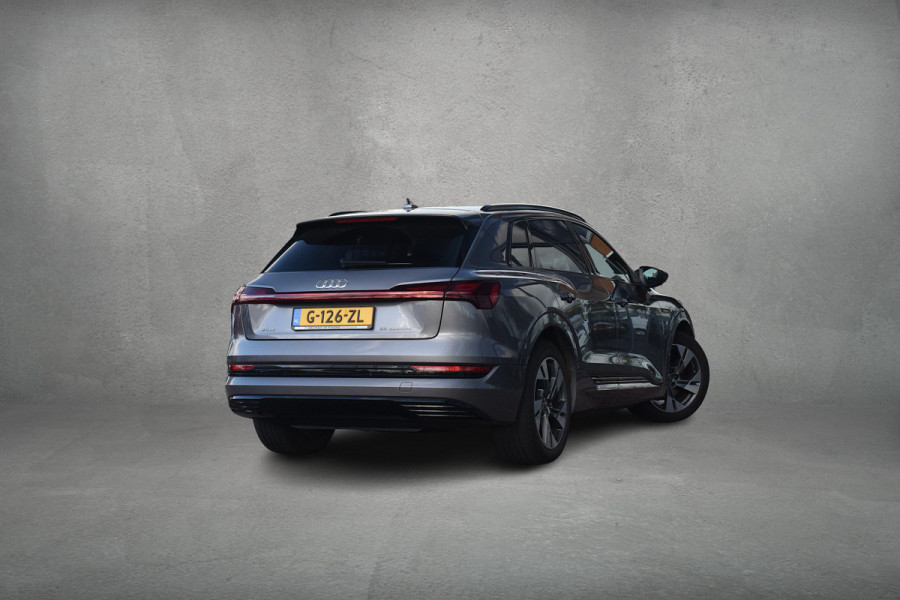 Audi e-tron e-tron 50 quattro Launch edition 71 kWh | Apple CarPlay |  Luchtvering | Memory | 20” LM