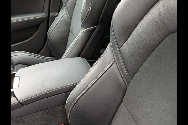 Volvo V90 2.0 T6 AWD Recharge R-Design|Panodak|Bowers&Wilkins|360-Camera|Adaptive-Cruise|BLIS|Stoel/Stuurverwarming|Trekhaak