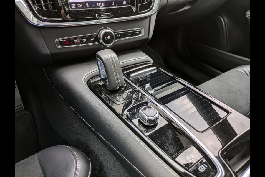 Volvo V90 2.0 T6 AWD Recharge R-Design|Panodak|Bowers&Wilkins|360-Camera|Adaptive-Cruise|BLIS|Stoel/Stuurverwarming|Trekhaak