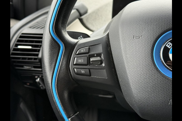 BMW i3 Basis iPerformance 94Ah 33 kWh | Navi | BMW-Led | 19 Inch |