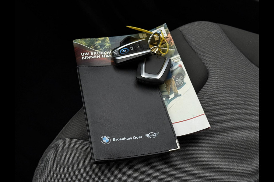 BMW i3 Basis iPerformance 94Ah 33 kWh | Navi | BMW-Led | 19 Inch |