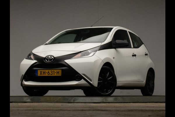 Toyota Aygo 1.0 VVT-i x-fun Sport (AIRCO,BLUETOOTH,CRUISE,LED,SPORTSTOELEN,NIEUWE APK,NETTE STAAT)