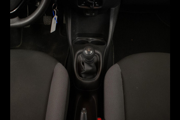 Toyota Aygo 1.0 VVT-i x-fun Sport (AIRCO,BLUETOOTH,CRUISE,LED,SPORTSTOELEN,NIEUWE APK,NETTE STAAT)