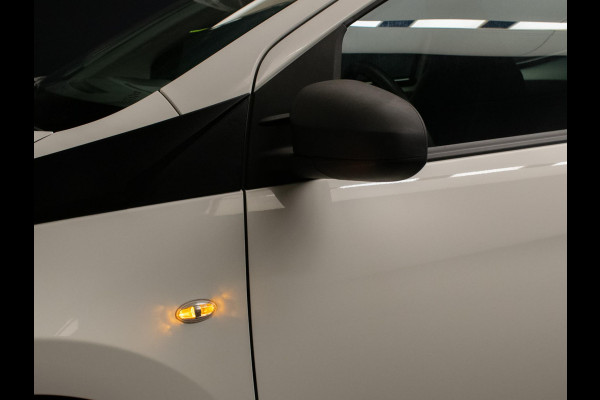 Toyota Aygo 1.0 VVT-i x-fun Sport (AIRCO,BLUETOOTH,CRUISE,LED,SPORTSTOELEN,NIEUWE APK,NETTE STAAT)