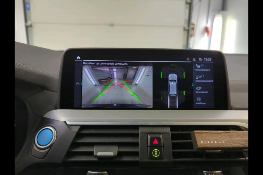 BMW iX3 Executive 80 kWh | Trekhaak | Panorama | Leder | Navi | Camera |