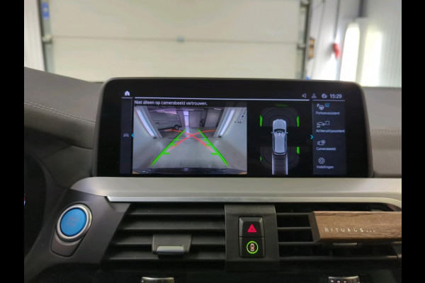 BMW iX3 Executive 80 kWh | Trekhaak | Panorama | Leder | Navi | Camera |