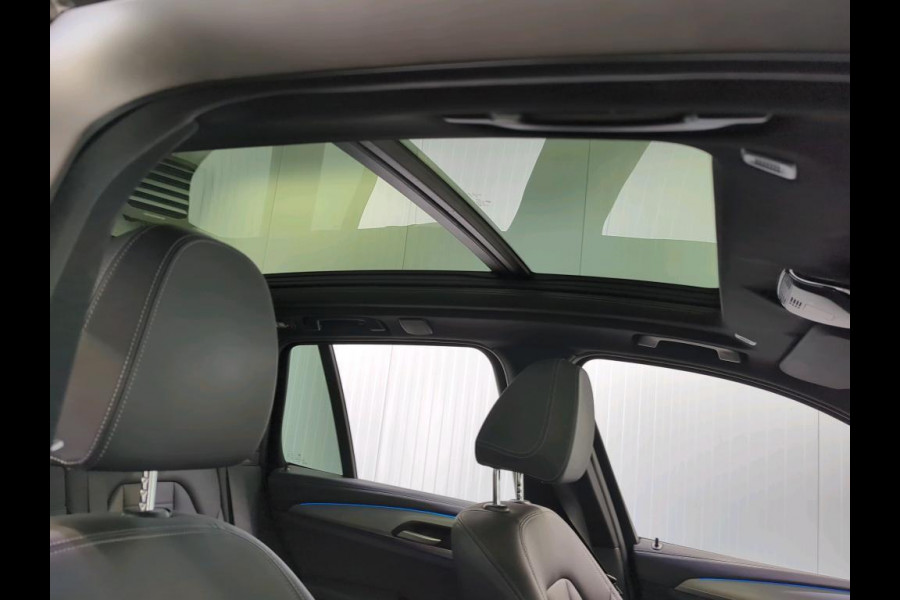 BMW iX3 Executive 80 kWh | Trekhaak | Panorama | Leder | Navi | Camera |
