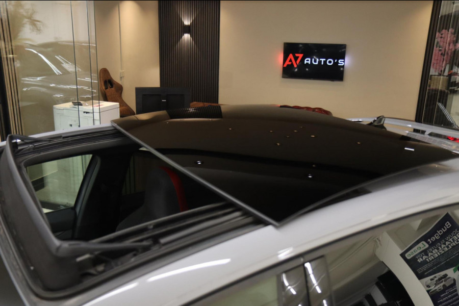 Volkswagen Golf 2.0 TSI GTI CLUBSPORT SPECIAL/PANO/H-K/IQ-LIGHT/VOL