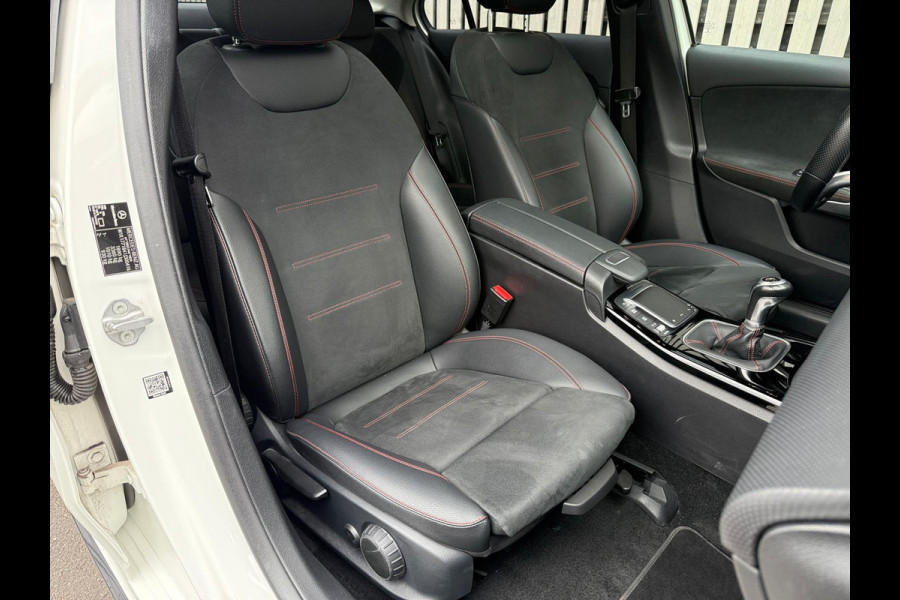 Mercedes-Benz A-Klasse 180 AMG Line - Pano - 360 Camera - Memory