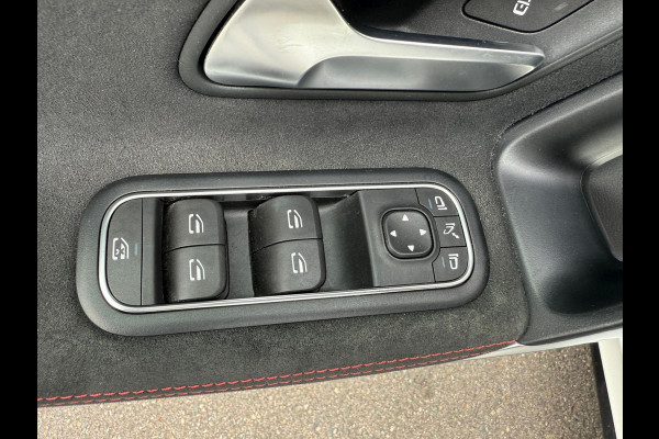 Mercedes-Benz A-Klasse 180 AMG Line - Pano - 360 Camera - Memory