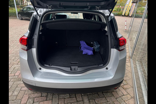 Renault Scénic TCe 140 EDC Intens Navi / Camera / P-sensoren / Full LED / Winterbandenset