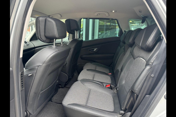 Renault Scénic TCe 140 EDC Intens Navi / Camera / P-sensoren / Full LED / Winterbandenset