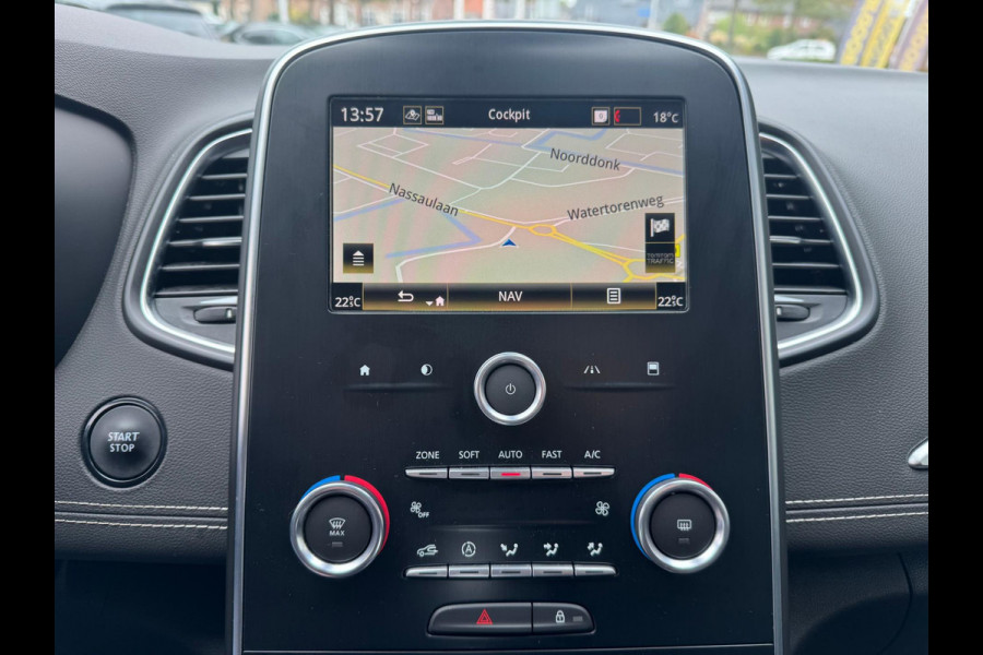 Renault Scénic TCe 140 EDC Intens Navi / Camera / P-sensoren / Full LED / Winterbandenset