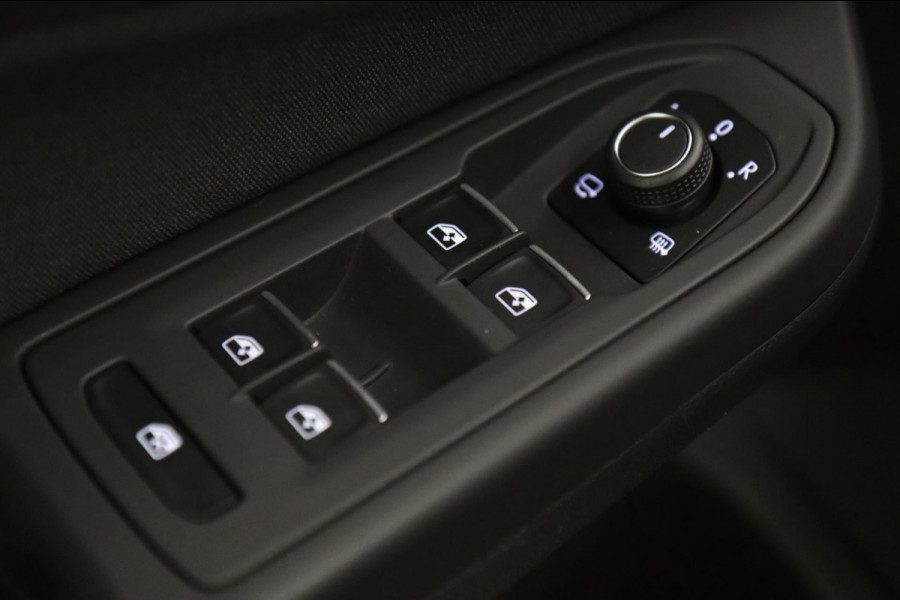 Volkswagen Golf 2.0 TSI GTI CLUBSPORT SPECIAL/PANO/H-K/IQ-LIGHT/VOL