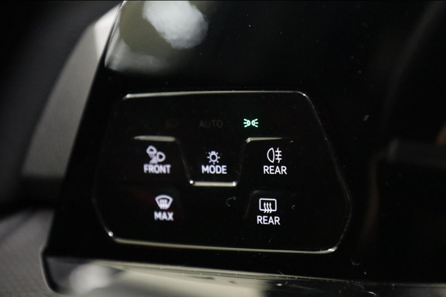 Volkswagen Golf 2.0 TSI GTI CLUBSPORT SPECIAL/PANO/H-K/IQ-LIGHT/VOL