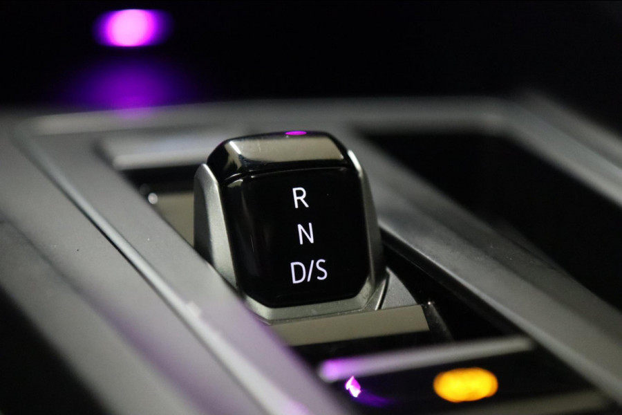 Volkswagen Golf 2.0 TSI GTI CLUBSPORT SPECIAL/PANO/H-K/IQ-LIGHT/VOL