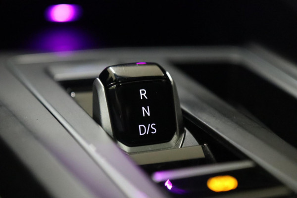 Volkswagen Golf 2.0 TSI GTI CLUBSPORT SPECIAL/PANO/H-K/IQ-LIGHT/VOL