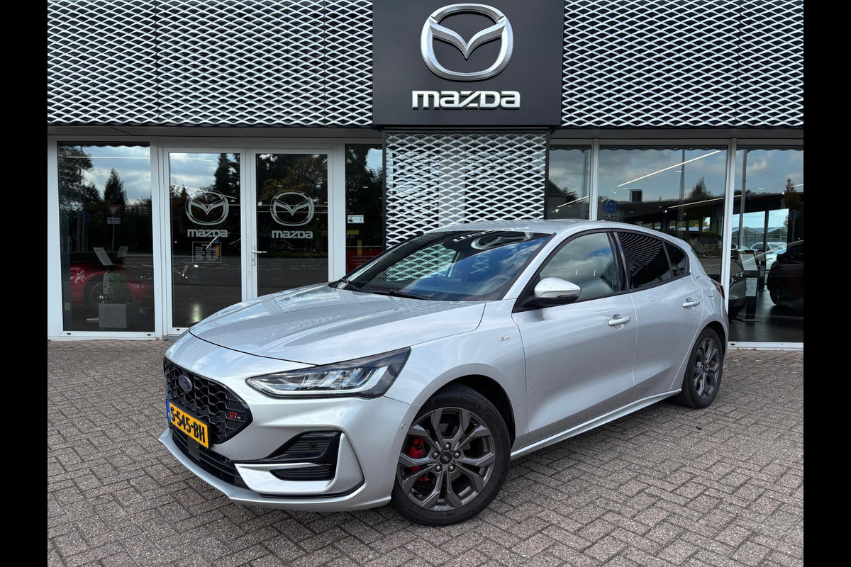 Ford Focus 1.0 EcoBoost Hybrid ST Line Style WINTER PACKAGE | TREKHAAK AFNEEMBAAR | NL AUTO | Ford Focus 1.0 EcoBoost Hybrid ST Line Style WINTER PACKAGE | TREKHAAK AFNEEMBAAR | NL AUTO |