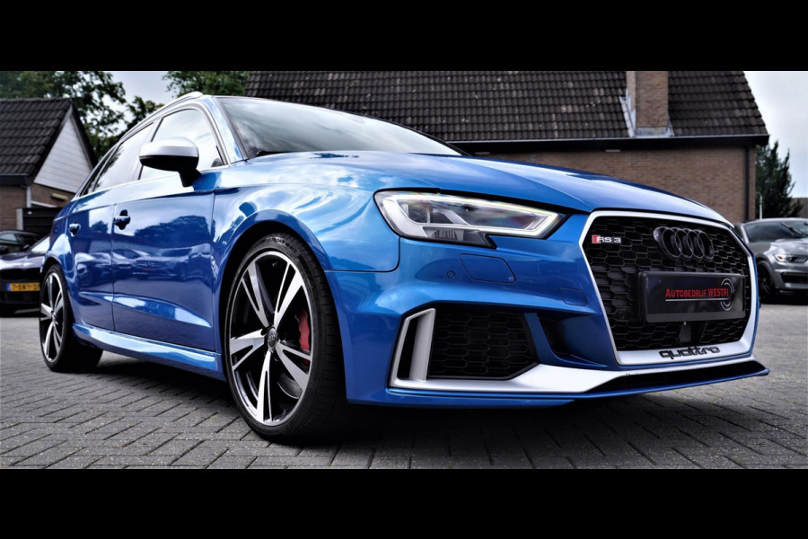 Audi RS3 Sportback 2.5 TFSI RS 3 Quattro | 400PK | Schuif/kanteldak | RS-zetels | Camera | Virtual Cockpit | SepangBlau |