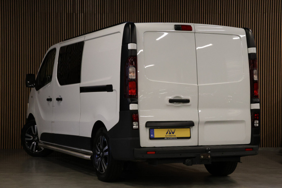 Renault Trafic 2.0 dCi 145 PK L2H1 DC | 6-Zitter | LED | Cruise control | Camera | Trekhaak | Sidebars | Dubbel cabine | NAP Logisch | Nieuwe APK