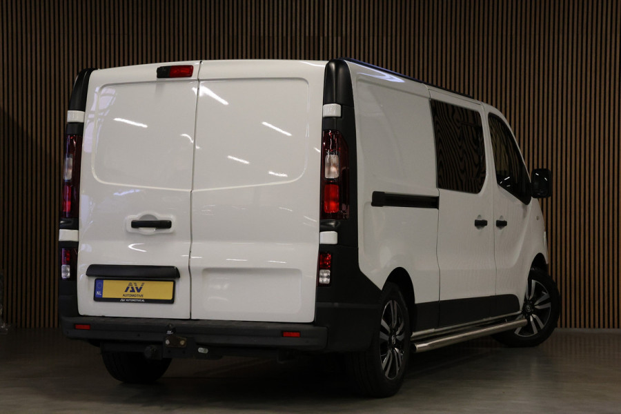 Renault Trafic 2.0 dCi 145 PK L2H1 DC | 6-Zitter | LED | Cruise control | Camera | Trekhaak | Sidebars | Dubbel cabine | NAP Logisch | Nieuwe APK