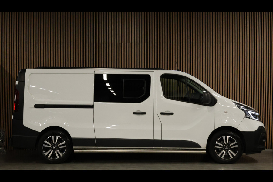 Renault Trafic 2.0 dCi 145 PK L2H1 DC | 6-Zitter | LED | Cruise control | Camera | Trekhaak | Sidebars | Dubbel cabine | NAP Logisch | Nieuwe APK