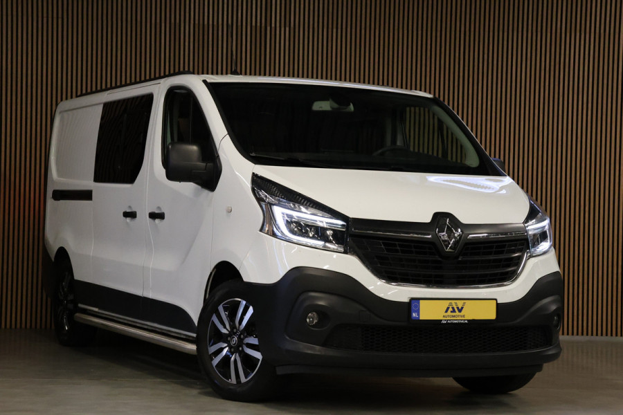 Renault Trafic 2.0 dCi 145 PK L2H1 DC | 6-Zitter | LED | Cruise control | Camera | Trekhaak | Sidebars | Dubbel cabine | NAP Logisch | Nieuwe APK