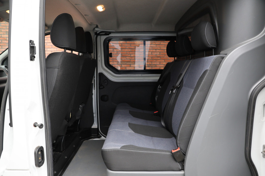 Renault Trafic 2.0 dCi 145 PK L2H1 DC | 6-Zitter | LED | Cruise control | Camera | Trekhaak | Sidebars | Dubbel cabine | NAP Logisch | Nieuwe APK