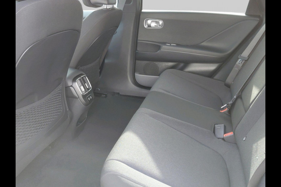 Hyundai IONIQ 6 Connect 77.4 kWh VAN €56.290 VOOR €46.290