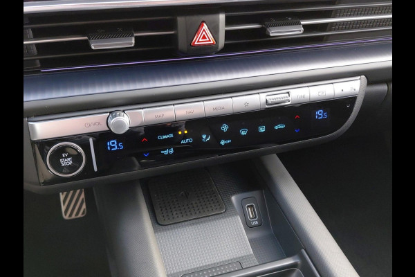 Hyundai IONIQ 6 Connect 77.4 kWh VAN €56.290 VOOR €46.290