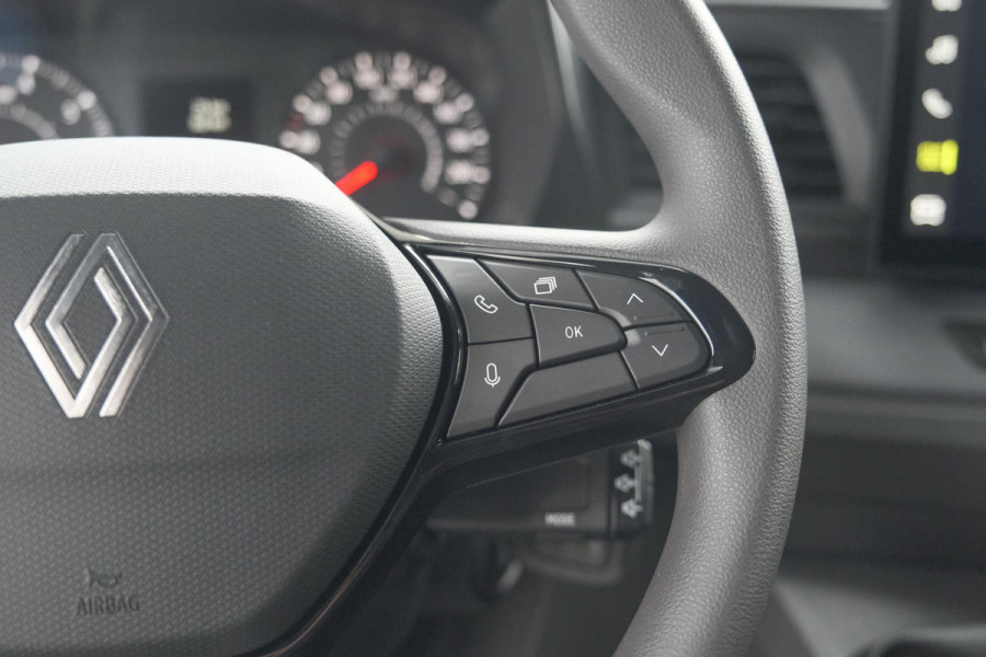 Renault Master T35 2.0 dCi 150 L2H2 Extra | Trekhaak | Camera | Vloerplaat | Apple Carplay