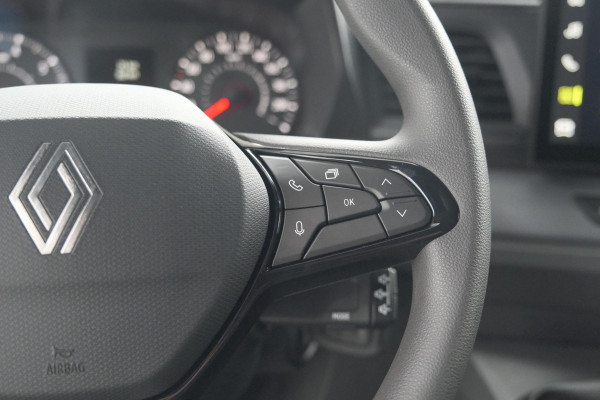 Renault Master T35 2.0 dCi 150 L2H2 Extra | Trekhaak | Camera | Vloerplaat | Apple Carplay