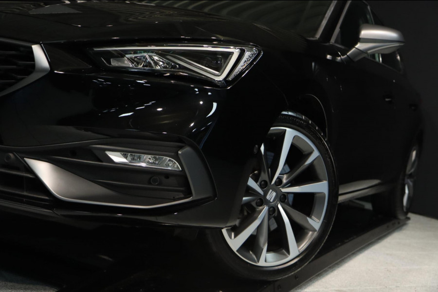 Seat Leon 1.4 TSI eHybrid PHEV FR / Sfeerverl. / Carplay / 1e eigenaar / Keyless Seat Leon 1.4 TSI eHybrid PHEV FR / Sfeerverl. / Carplay / 1e eigenaar / Keyless