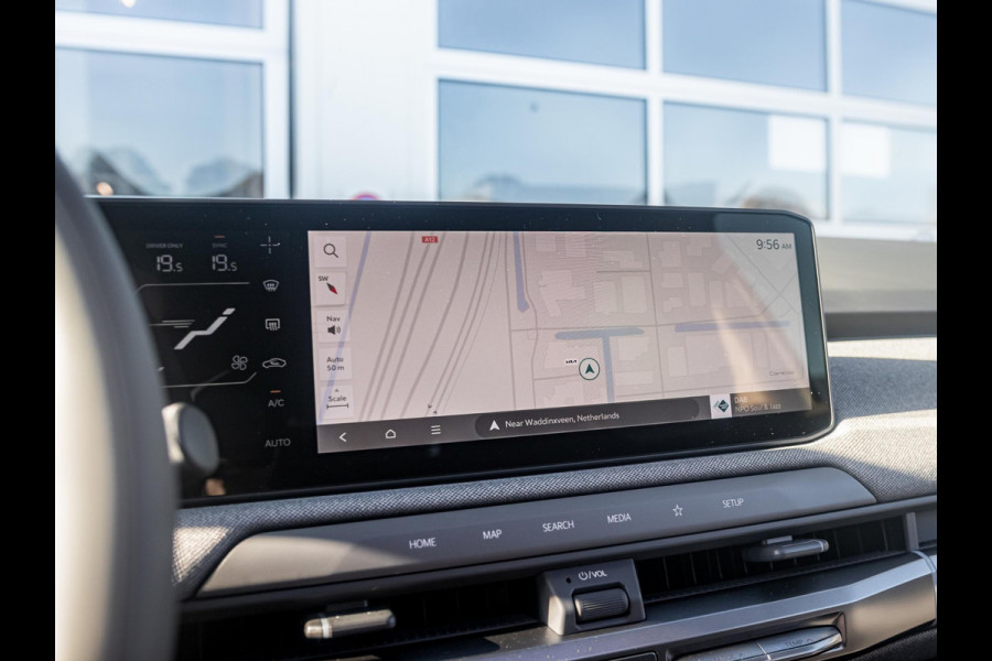 Kia EV3 Plus Advanced 81.4 kWh | Private Lease v.a. € 607,- | Uit voorraad, dus snel rijden | 600km Rijbereik | Navi | 19" | Adapt. Cruise | Clima | Schuif/Kanteldak | Stoel&Stuurverw. | Priv Glass | BSM | Harman Kardon |