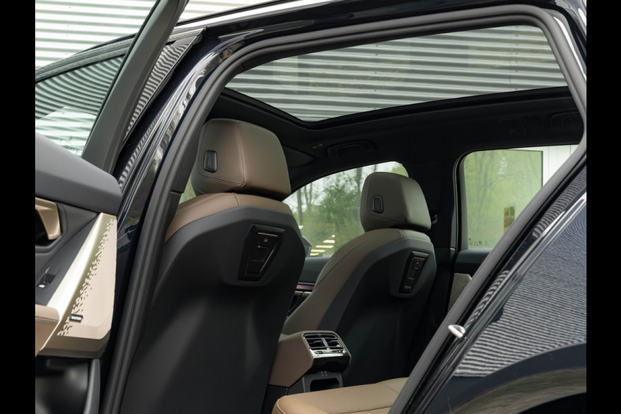 BMW 5 Serie Touring 550e xDrive M-Sport Pro - Pano - Onderstel Prof - Driving Ass Plus - Harman Kardon
