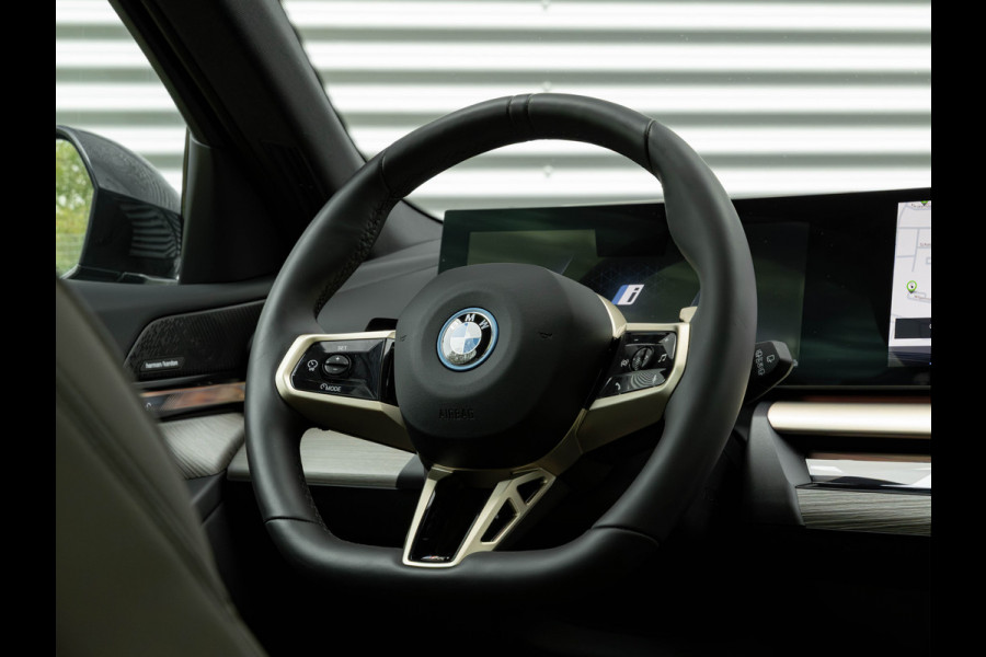 BMW 5 Serie Touring 550e xDrive M-Sport Pro - Pano - Onderstel Prof - Driving Ass Plus - Harman Kardon