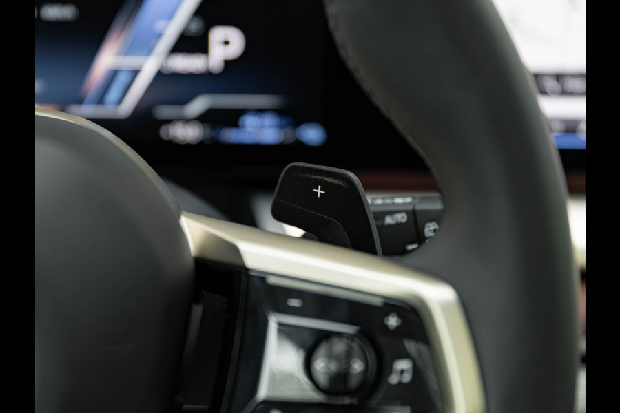 BMW 5 Serie Touring 550e xDrive M-Sport Pro - Pano - Onderstel Prof - Driving Ass Plus - Harman Kardon