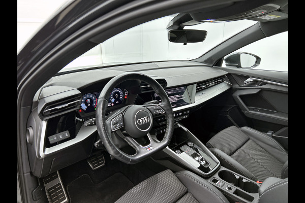 Audi A3 Sportback 35 TFSI S edition (STOELVERWARMING, SPORTSTOELEN, LED, CLIMA, 1e EIGENAAR, GOED ONDERHOUDEN)