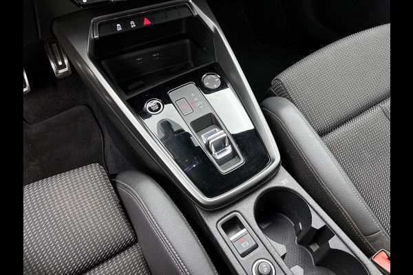 Audi A3 Sportback 35 TFSI S edition (STOELVERWARMING, SPORTSTOELEN, LED, CLIMA, 1e EIGENAAR, GOED ONDERHOUDEN)