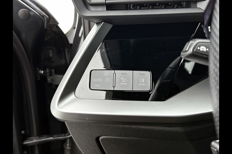 Audi A3 Sportback 35 TFSI S edition (STOELVERWARMING, SPORTSTOELEN, LED, CLIMA, 1e EIGENAAR, GOED ONDERHOUDEN)
