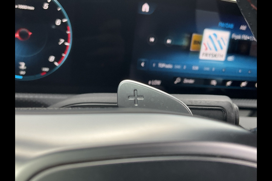 Mercedes-Benz A-Klasse 180 Business Solution AMG Pano Memory Sfeerverl Carplay Led Stoelverw VOL!