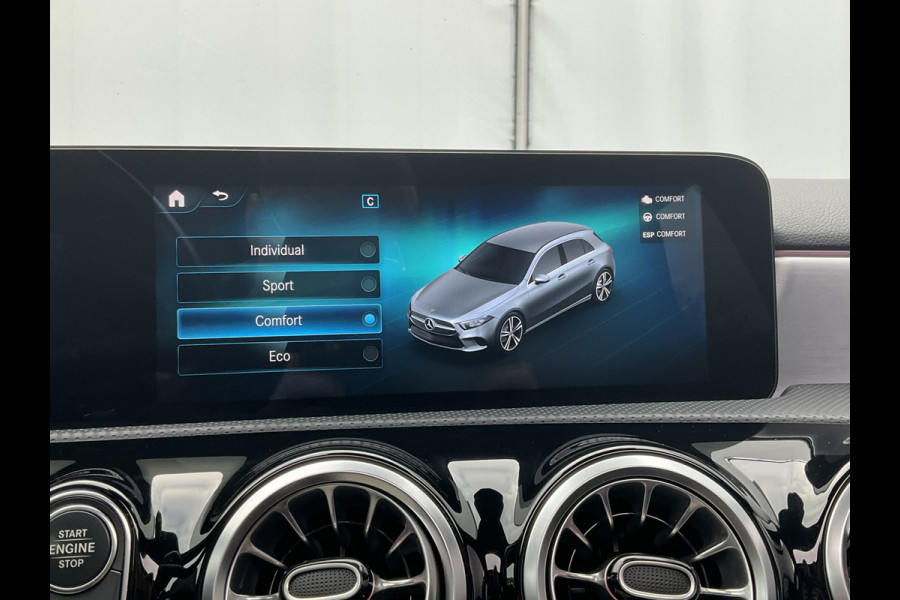 Mercedes-Benz A-Klasse 180 Business Solution AMG Pano Memory Sfeerverl Carplay Led Stoelverw VOL!