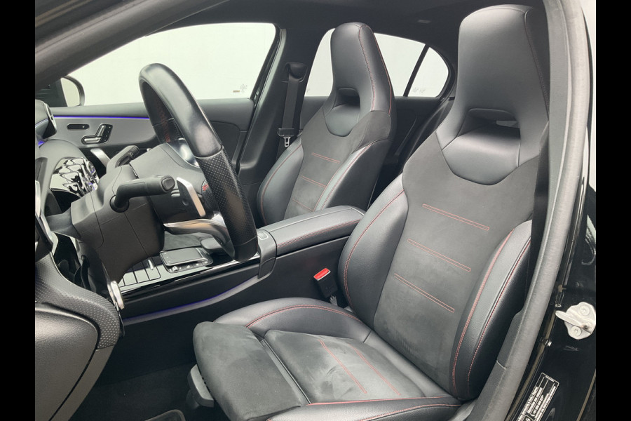 Mercedes-Benz A-Klasse 180 Business Solution AMG Pano Memory Sfeerverl Carplay Led Stoelverw VOL!