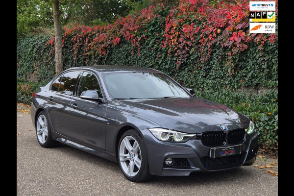 BMW 3-serie M Sport Shadow Executive Edition Apple CarPlay Alcantara LED NAP NL Rijklaar - Garantie inbegrepen!