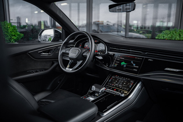 Audi RSQ8 4.0 TFSI quattro - Akrapovic | Panorama | B&O | Massage | Elek. Trekhaak | Memory
