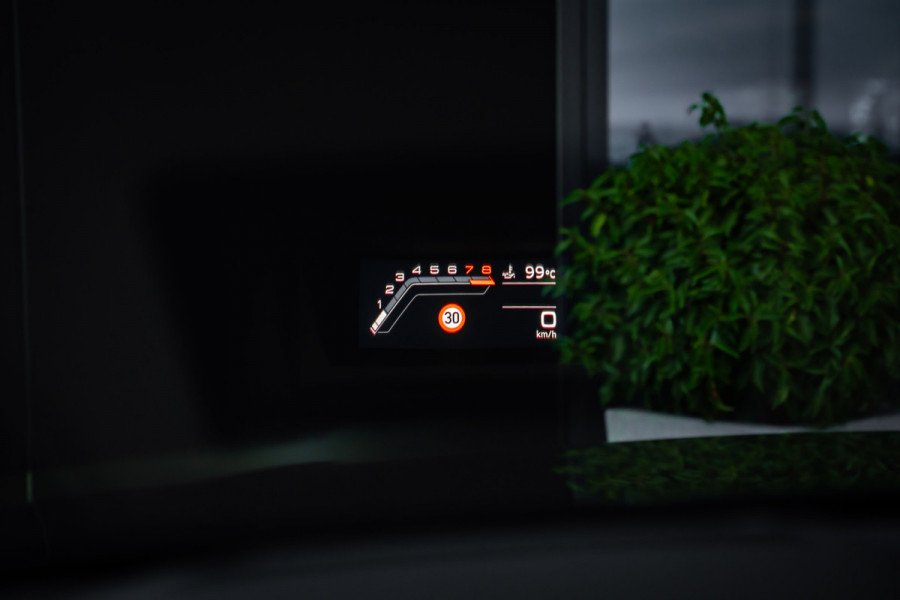 Audi RSQ8 4.0 TFSI quattro - Akrapovic | Panorama | B&O | Massage | Elek. Trekhaak | Memory