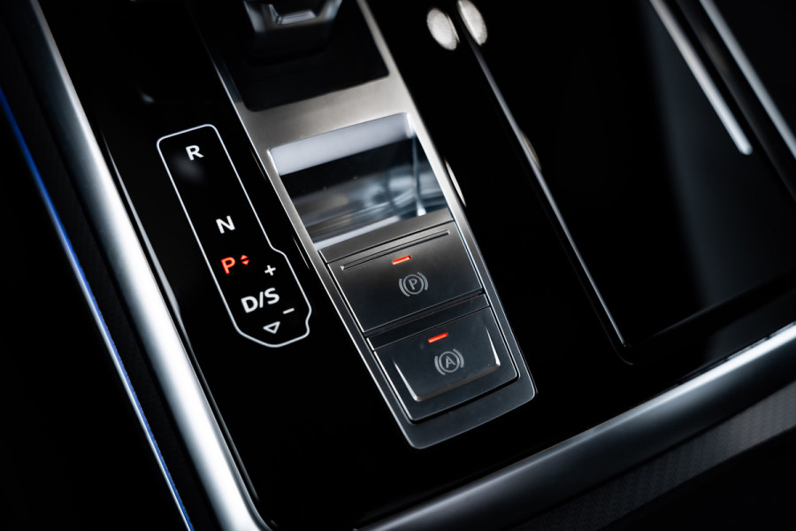 Audi RSQ8 4.0 TFSI quattro - Akrapovic | Panorama | B&O | Massage | Elek. Trekhaak | Memory